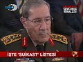 İŞTE SUİKAST LİSTESİ...Ergenekon iddianamesinin merkezini oluşturan Danıştay baskını ve Cumhuriyet gazetesine yönelik bombalı saldırıların kilit ismi olan Osman Yıldırım Savcı Öz'e suikast listesi verdi.27 Temmuz 2008 Pazar 10:19Ek iddianamenin 'kilit ismi' E. Org. Şener Eruygur da suikast listesinde yer alıyor...Danıştay ve Cumhuriyet gazetesine yönelik saldırılara adı karışan Osman Yıldırım, Savcı Zekeriya Öz'e, Ergenekon'un saldırı yapmayı planladığı kişilerin isimlerini verdi. Listede eski Cumhurbaşkanları Süleyman Demirel ve Ahmet Necdet Sezer, CHP lideri Deniz Baykal, işadamı Bülent Eczacıbaşı, Eski YÖK Başkanları Kemal Gürüz ve Erdoğan Teziç gibi isimler var. Listede, Ergenekon soruşturmasında tutuklanan emekli Orgeneral Şener Eruygur'un da yeralması ise dikkati çekti.Ergenekon iddianamesinin merkezini oluşturan Danıştay baskını ve Cumhuriyet gazetesine yönelik bombalı saldırıların kilit ismi olan Osman Yıldırım, 1 Nisan 2008'de Ankara Cumhuriyet Başsavcılığı'na verdiği ifadede, Ergenekon'un hedefi olan kişilerin isimlerini açıkladı.  Yıldırım, daha önce cezaevi yönetimine ulaştırdığı bir mektup nedeniyle verdiği  412. sayfadaki ifadesinde şunları anlattı: