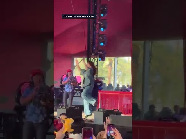 WATCH: Niana Guerrero grooves to d4vd’s set at Coachella 2025