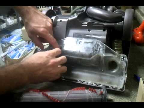 how to change belt on dyson dc17