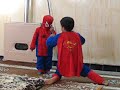 spider man contre super man