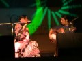 Erika Leiva canta