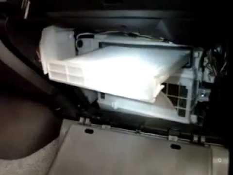 DIY How to install replace the cabin air filter on a 2008 Toyota Prius