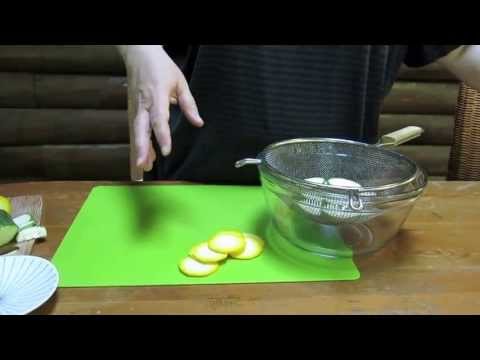 how to drain water from zucchini