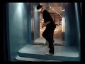 17 Mar 07 - My 1st outdoor shuffling video (with NRG music)