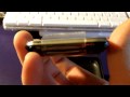 Le déballage de l'iPhone 3G S pour l'iBlog ( JustProd). Au menu, deux nouveautés du conditionnement : - boite plus petite - chargeur plus petit
