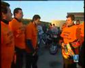 Protesta contra los guardarrailes en la primera