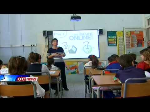Direttivi lil għalliema biex jgħallmu fuq is-sillabu tas-sena li għaddiet .