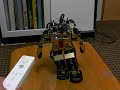 wiiリモコンの傾き方向でロボットを遠隔操作するテスト。