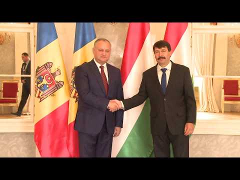 În cadrul vizitei de lucru la Budapesta, Igor Dodon a avut o întrevedere cu Președintele Ungariei, Janos Ader