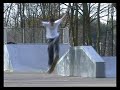 Leon - skateboarding