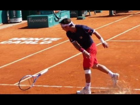 il - ecco fognini perde il controllo a montecarlo.