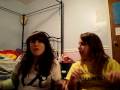 videos de vicky and beth get silly!