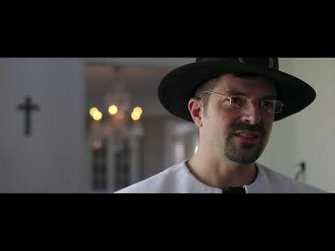 New holiday series from the Wild Wild Country team (parody)