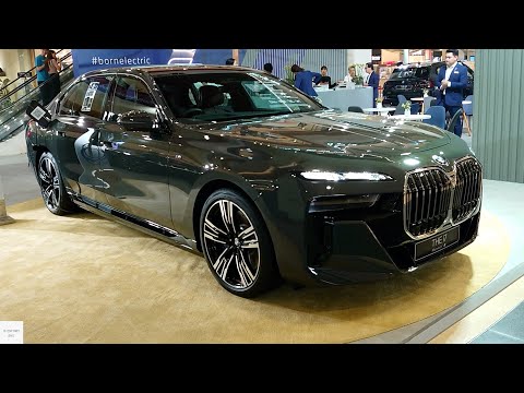 2024 BMW i7 xDrive60 M Sport / In-Depth Walkaround Exterior & Interior