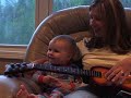 Boo My Baby Rock Star Sexy Momma playsTwinkle on Guitar! Manele-Gratis.net