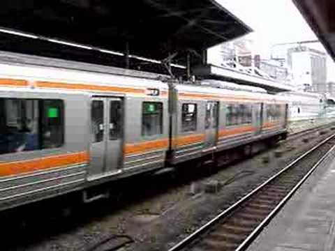2008.01.20　名古屋駅から313系が発車。