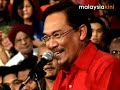 Thousands at Kelana Jaya to hear Anwar