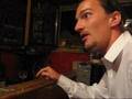 clip video Linear Ins Blaue (semi Akustik)