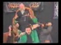 الشيخ الشيعي يضرب حالو حلبه مصارعه بالمسجد