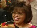Patti LaBelle cooking \"over the rainbow\" macaroni and cheese