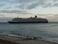Queen Victoria Sounds Fog Horn entering Southampton 1st Time