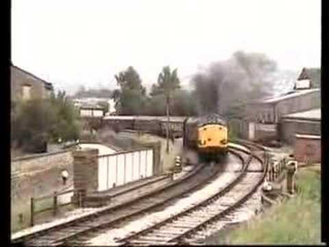 37605, 31452 Keighley - June 2005