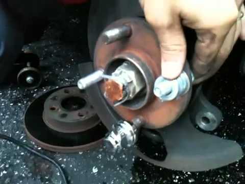 “How to replace a Nissan wheel stud”