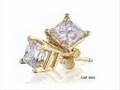 videos de $6720 Diamond Stud Earrings