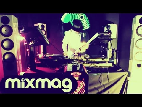 Julio Bashmore - Radio 1 Hackney Weekend Takeover Every Friday we stream the world's best DJs http://bit.ly/LZ14yA Check out our quality worldwide sets here: http://bit.ly/14...