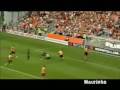 C Ronaldo VS L Messi Freestyle Battle 2009