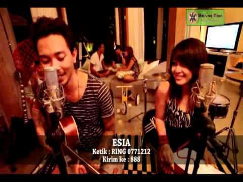 KIS Sabar feat Tiari Bintang Official Video