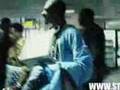 SNOOP DOGG GETS AMBUSHED BY UK POLICE @ AIRPORT