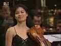 Vanessa Mae plays Toccata & Fugue Vanessa Mae plays Toccata & Fugue