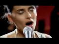 Nelly Furtado- Explode