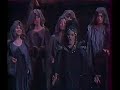 robert le diable, giacomo meyerbeer, paris, 1985

robert : rockwell blake
isabelle : june anderson
alice: mich�le lagrange
bertram : samuel ramey
raimbaut : walter donati

orchestre et ch?urs de lop�ra de paris / thomas fulton
----------------------------------------
ceci est la version t�l�vis�e avec les � bulles bande dessin�e � pendant toute la repr�sentation.
----------------------------------------
this is the tv broadcast with the captions, looking like a comics, during the entire performance.