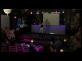 Algo Ellensburg - Promotie film - Boekbaar met danseressen