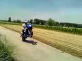 Suzuki GS500F - Few Wheelies
