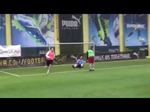Halowa Liga Bemowska, III liga, 4. kolejka: REGIONAL & FRIENDS – ZNISTA
