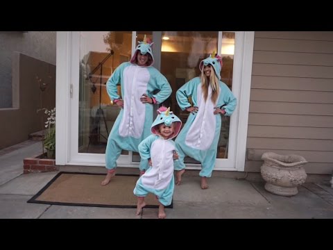 JUJU ON DAT BEAT IN UNICORN ONESIES VLOG | COLE LABRANT, SAVANNAH SOUTAS, & EVERLEIGH