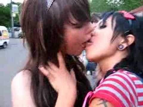 lesbeian super