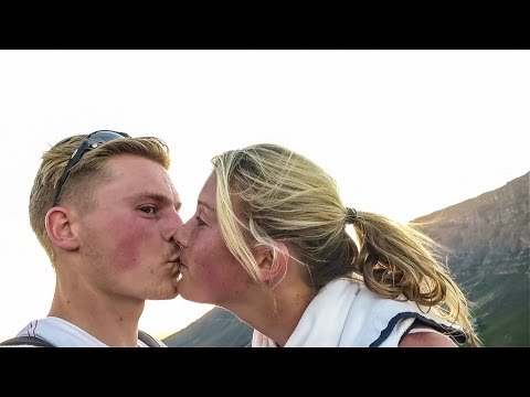 ROMANTIC SUNRISE HIKE!