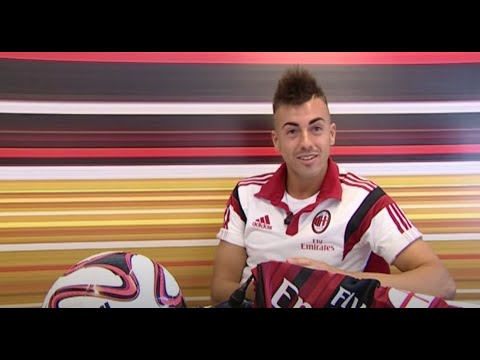 El Shaarawy chiama gli abbonati! | AC Milan Official
