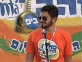 במהלך אירוע פחית הזהב של פאנטה בקניון ערים בכפר סבא אחד המתמודדים מנסה לתקוע גראפס תראו מה יצא לו.
