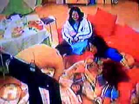 tias en la cama