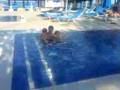 videos de Mandi Pool@Hyatt, Teluk Cempedak, Kuantan.