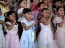 hawak-kamay-sneering-allana.html