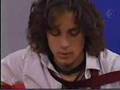 vico le agradece a rocco con un beso