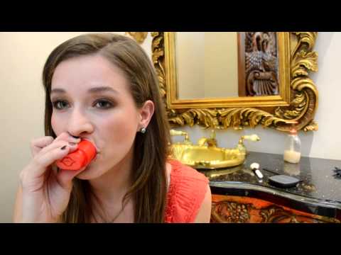 how to get bigger lips