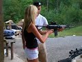 Hot Chick, cool guns