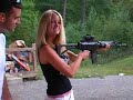 Hot Chick, cool guns